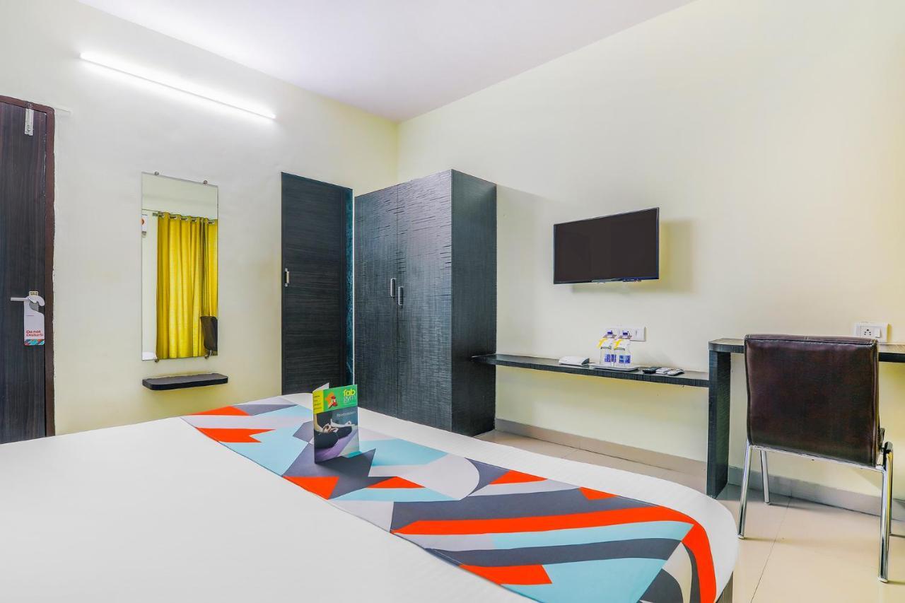 Fabexpress Nalanda Service Apartment Bombaj Zewnętrze zdjęcie